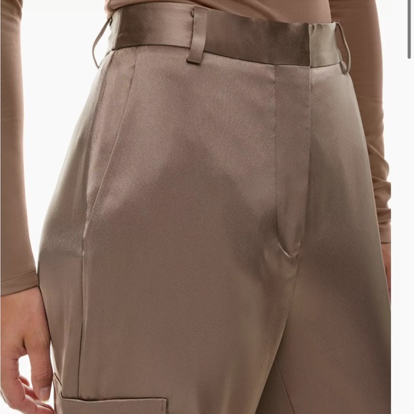 NWT Aritzia color deep taupe Refined Cargo Pant - Picture 6 of 7